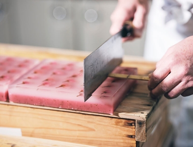 gwQApq10XWQq7Lys6c9m.jpg?w=940&h=940