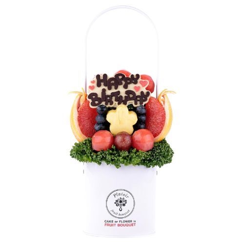 HappyBirthdayのメッセージをチョコレートで添えたバースデー専用デザイン