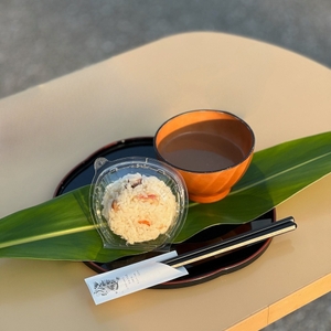 食工房まほろば：金目鯛出汁&鯛飯セット、イカスミ汁&イカスミじゅーしーセットなど