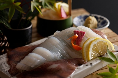 山陰の海が育む至宝『活け〆白イカ』