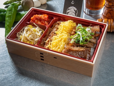 h2jUPmLxJZb7fXt55vRv.jpg?w=940&h=940