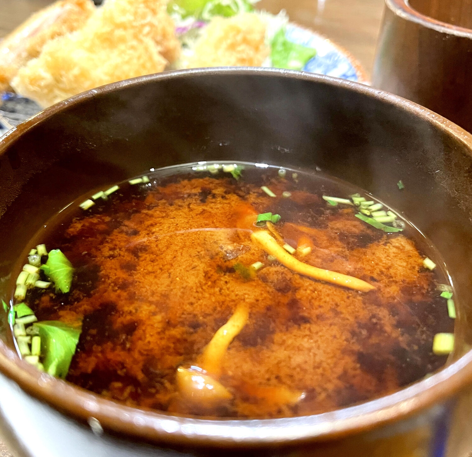 八丁味噌の赤出汁