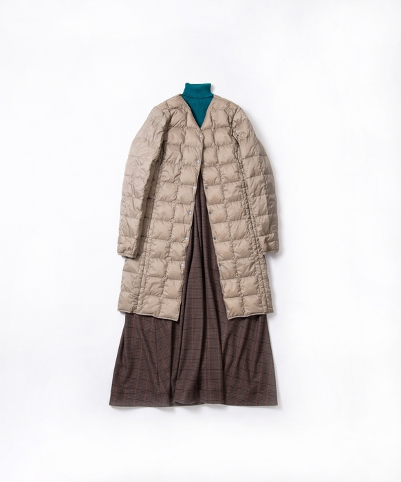 カラー展開:ベージュ、ブラック