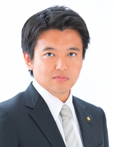 h8v4dPoodf7Nsqyyflft.jpg?w=940&h=940