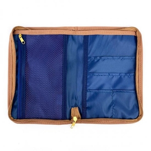 hAyER2xHInEZDLRkLygT.jpg?w=940&h=940