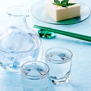 hCf22zq2cZca6a5BsLhs.jpg?w=940&h=940