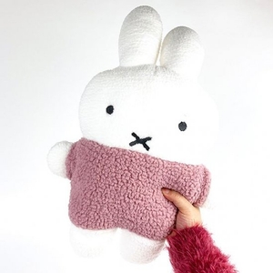 hFNndPadxoHVLex3TYY0.jpg?w=940&h=940