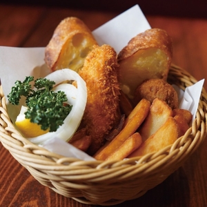 hLjn5fxoX3BYtLn6MEy7.jpg?w=940&h=940