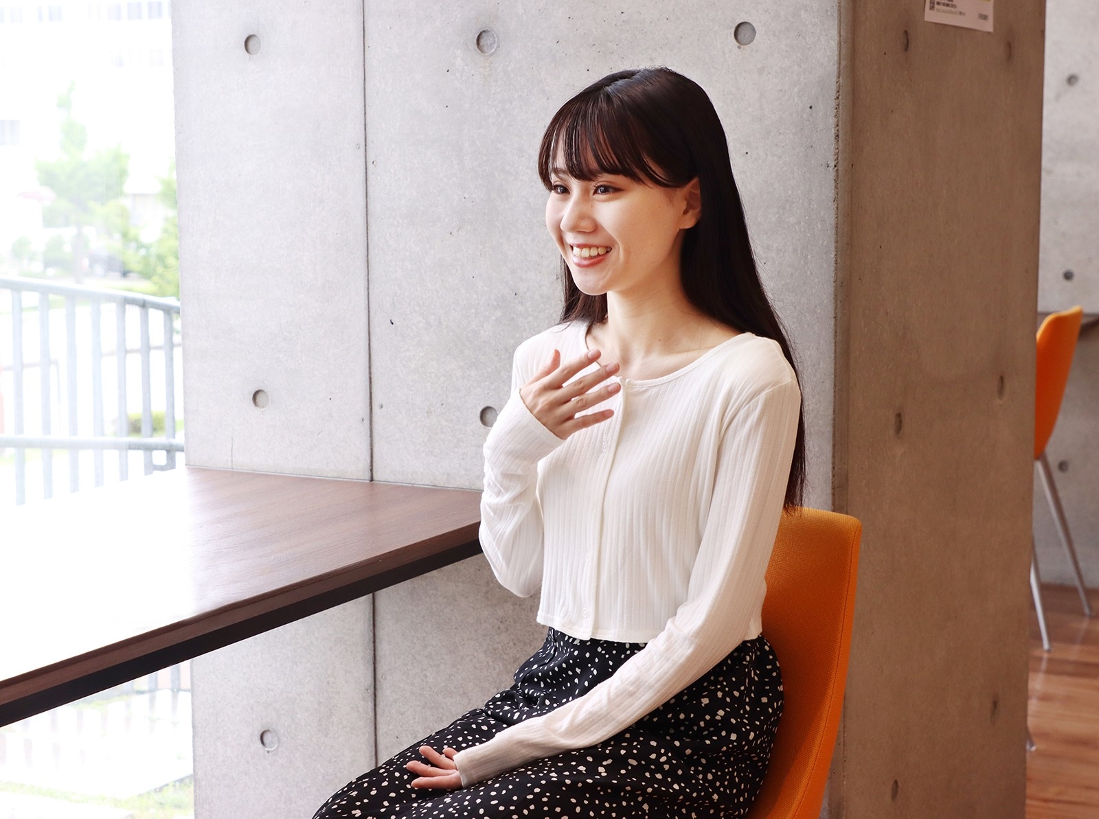 外国語学部4年 佐山奈乃子さん