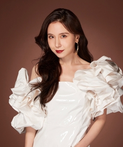 hXr4nkcc5HhfYFItrQj2.jpeg?w=940&h=940