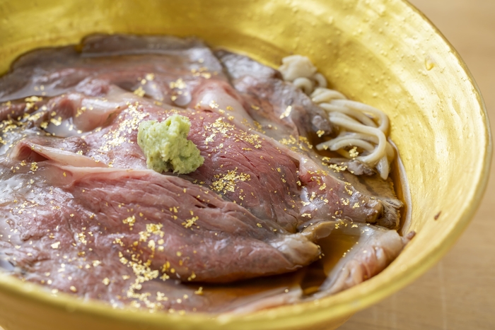 相州牛の黄金ローストビーフそば