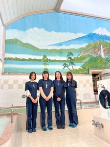 hcRwPdaDgmV77JJ8UAh5.jpeg?w=940&h=940