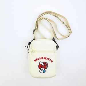 キティのショルダーバッグ