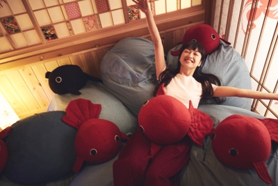 hdUYTJf6ZlMRlRAn5Via.jpg?w=940&h=940