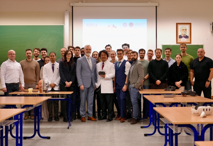 カレル大学医学部での記念撮影