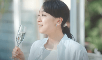 hoaWVnl3xLhFPQefsY29.png?w=940&h=940