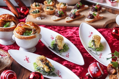 hp9yDytLIx1GnM4gJArF.jpg?w=940&h=940