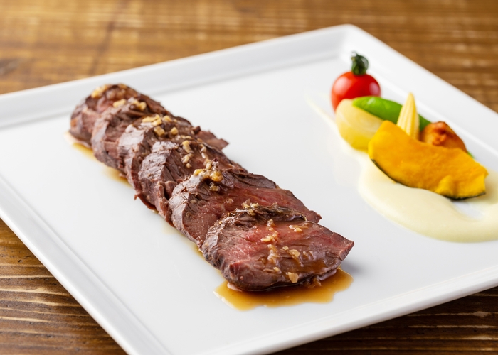 ウィークエンドランチブッフェ(7種から選べるメインディッシュ)