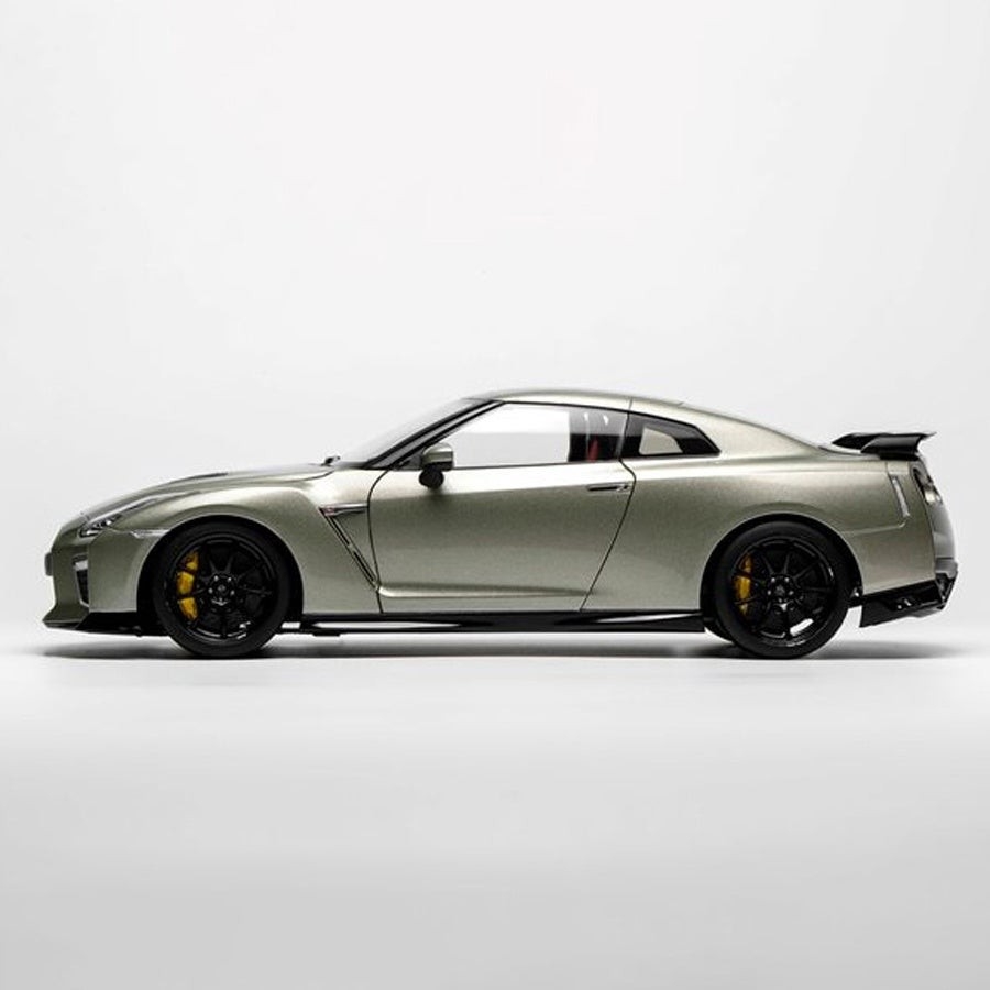 1/18スケール M83515 Nissan GT-R (R35) Track Edition Engineered By NISMO T-Spec 2022