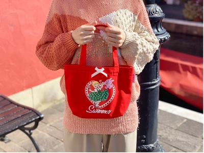 htHDykcbNwn53xU6wFko.jpg?w=940&h=940