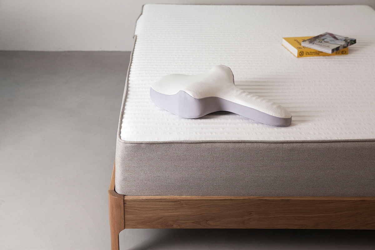 韓国で5万個販売「ゴッチョ背まくら」を体験型ストアに初出品