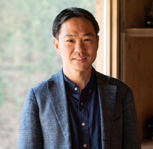 hwn3rMYPrTAGfxbkSObz.jpeg?w=940&h=940