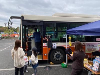 i2kai8GxUsScxzwK95kl.jpg?w=940&h=940