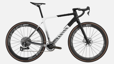 Grail CFR AXS ¥1,259,000（消費税込み）　7.54kg