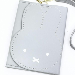 ミッフィーリールパスケース