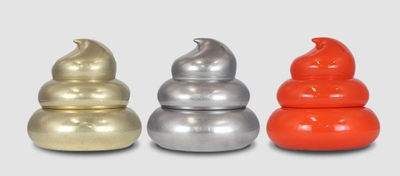 裏側にすることで、目が隠れインテリアに馴染ませることも可能です！