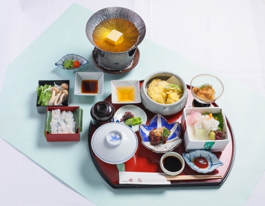 iB3IW9YfVXM0yfllhTMh.jpg?w=940&h=940