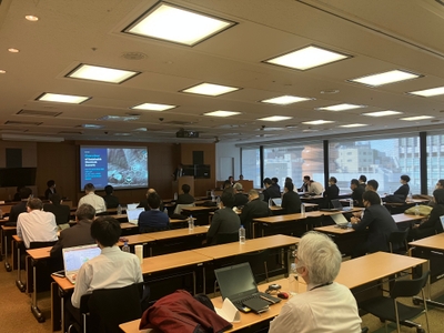 iCEbvfVeqGlxxFV9rkhn.jpg?w=940&h=940