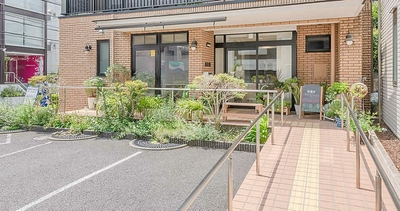 iH6ozIWhkywTXZEl8whN.jpg?w=940&h=940