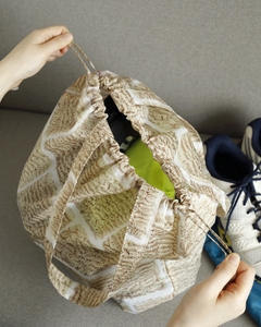 着替えを入れて