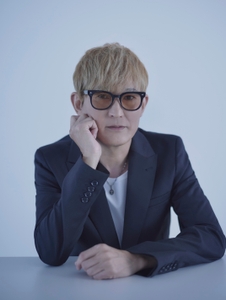 iKQgoTiBeYVPEf19yKox.jpg?w=940&h=940