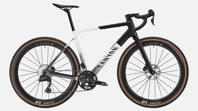 Grail CFR Di2 ¥1,069,000（消費税込み） 8.18kg