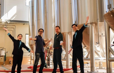 iQVhpyz70u6M01HCGvkU.jpg?w=940&h=940