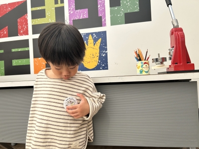 ▲完成した缶バッチはお持ち帰り！