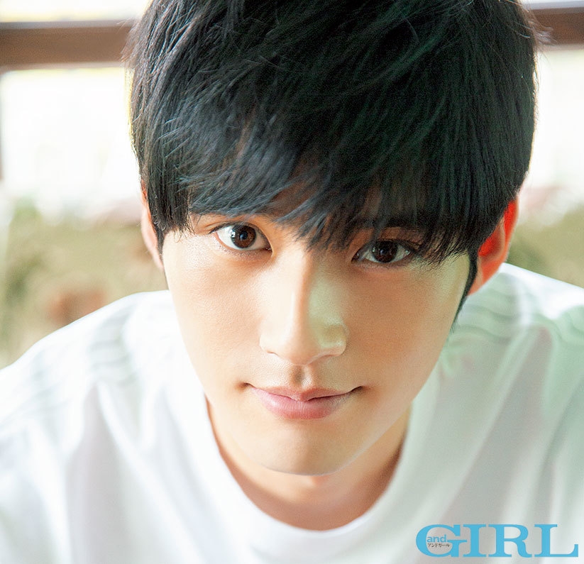 素朴で艶やか、ドキッとしちゃう年下男子 岡田健史「経験豊富な年上女性は魅力的。 色気を感じるし素敵です」 『andGIRL 7月号』2019年6月12日（水）発売！