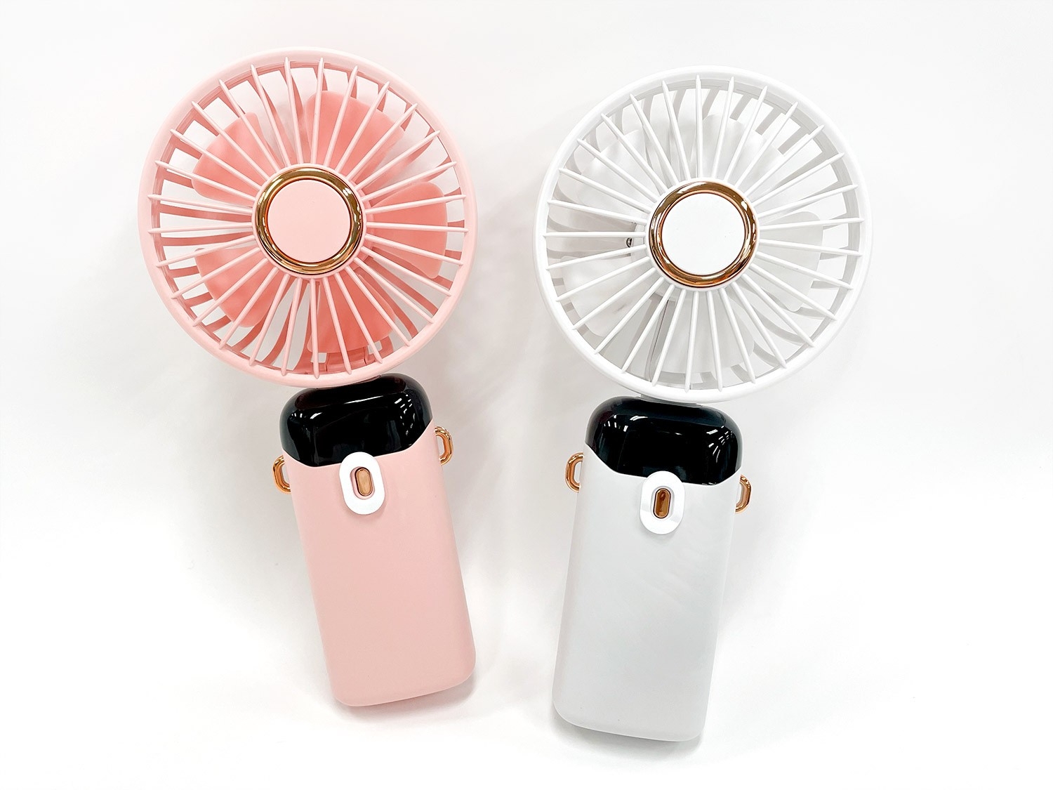 ポータブル扇風機 1,200円