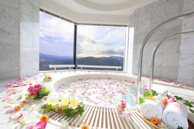 iWSQjhEXq2nfzg4jtUCd.jpg?w=940&h=940