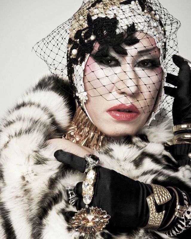 ドラァグ クイーン・ショー:Hossy