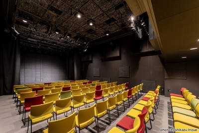 扇町ミュージアムキューブ