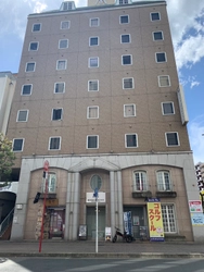 千葉中央駅にゴルフスクールオープン。 24時間室内ゴルフ練習場としても利用可能。 初心者にも優しい「サンクチュアリ千葉中央店」