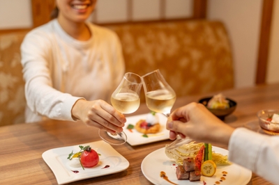 iglxAh57pXuYFIt4ZHDn.jpg?w=940&h=940