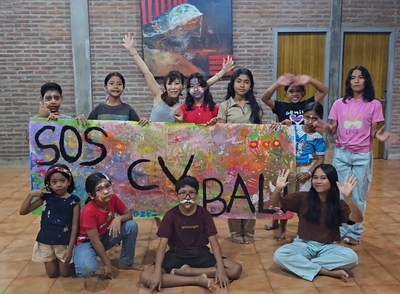 iqUuzkAW8VF19pfCGOf0.jpg?w=940&h=940