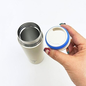 楽しいお昼を過ごせるスヌーピーのランチグッズ