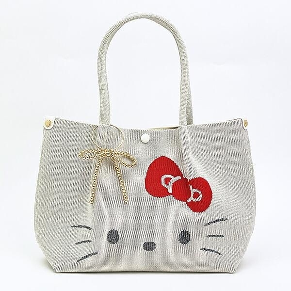 可愛すぎて思わず二度見！ハローキティのラメ入りが上品なニットバッグ