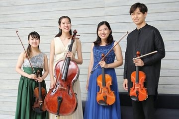 iw1qooTWVavlgSJaYNdK.jpg?w=940&h=940