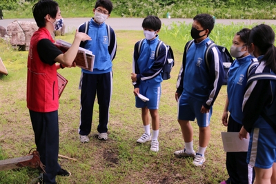 j0uP6CQaYc3Zm95kZBhF.jpg?w=940&h=940